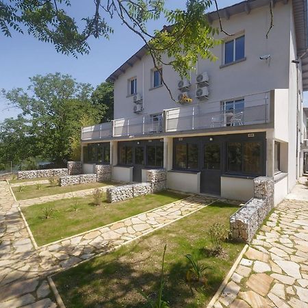 Appart-Hotel Du Lac Foix Exterior foto